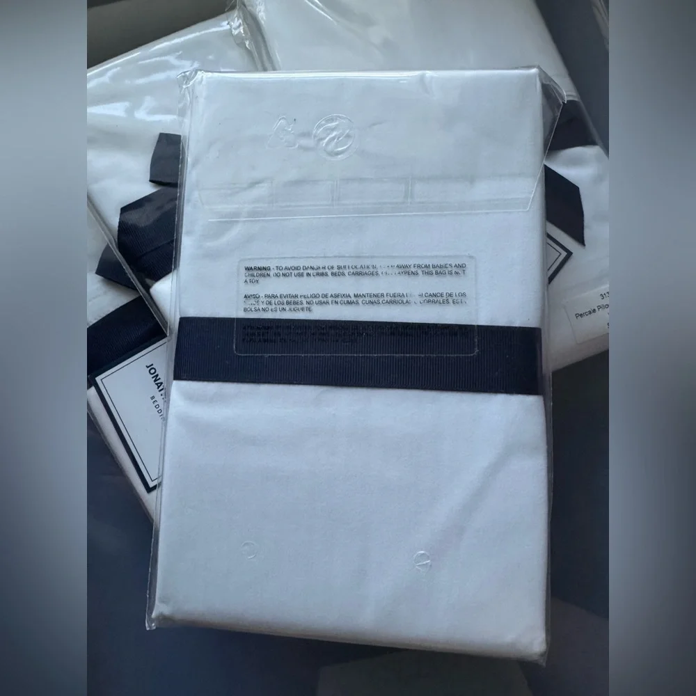Jonathan Adler White Percale Pillowcases set of 2 white standard